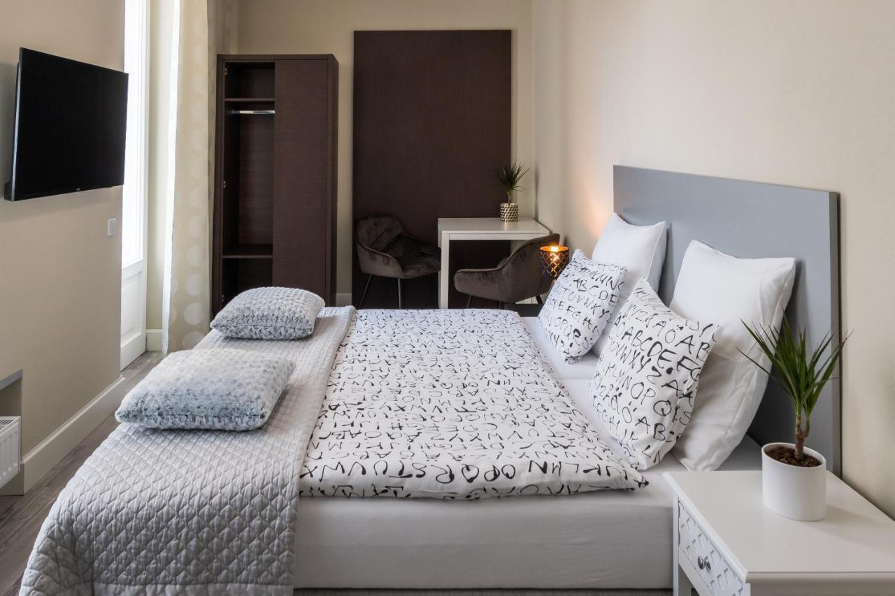 Penzion Apartmany Hradebni Uherské Hradiště المظهر الخارجي الصورة